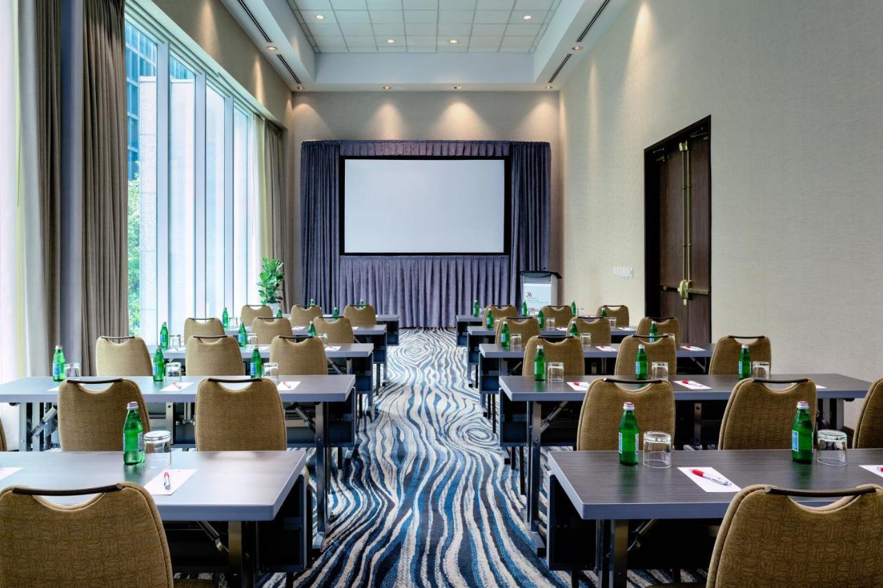 Vancouver Marriott Pinnacle Downtown Hotel Екстер'єр фото