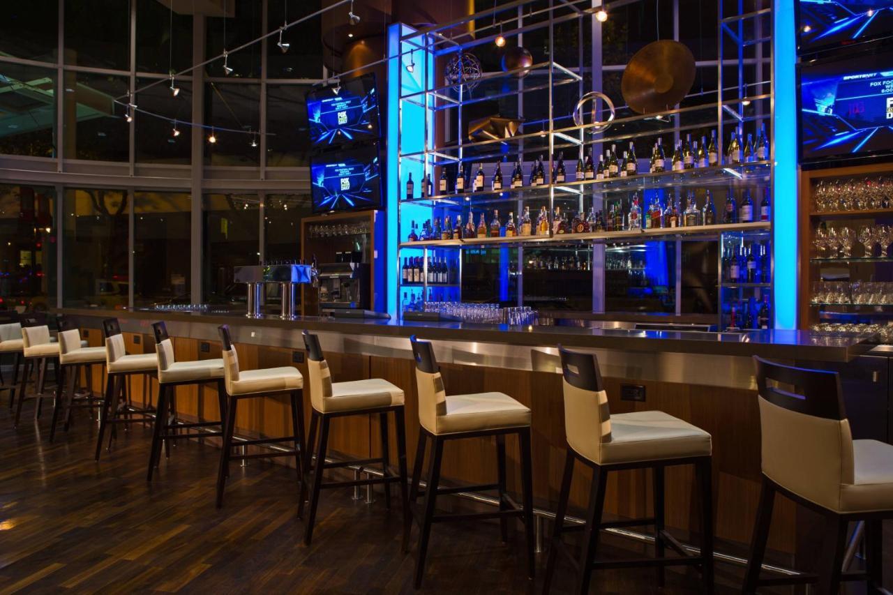 Vancouver Marriott Pinnacle Downtown Hotel Екстер'єр фото