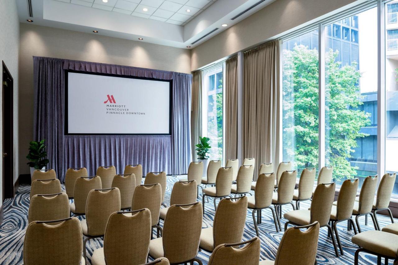 Vancouver Marriott Pinnacle Downtown Hotel Екстер'єр фото